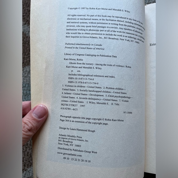 Ghosts from the Nursery: Tracing the Roots of Violence book - Picture 3 of 5